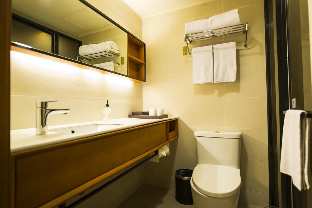 Ji Hotel Shanghai Xujiahui Pokój zdjęcie