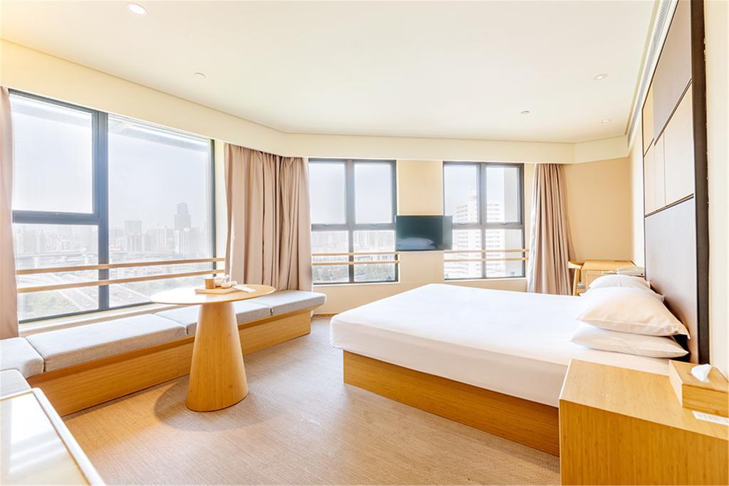 Ji Hotel Shanghai Xujiahui Zewnętrze zdjęcie