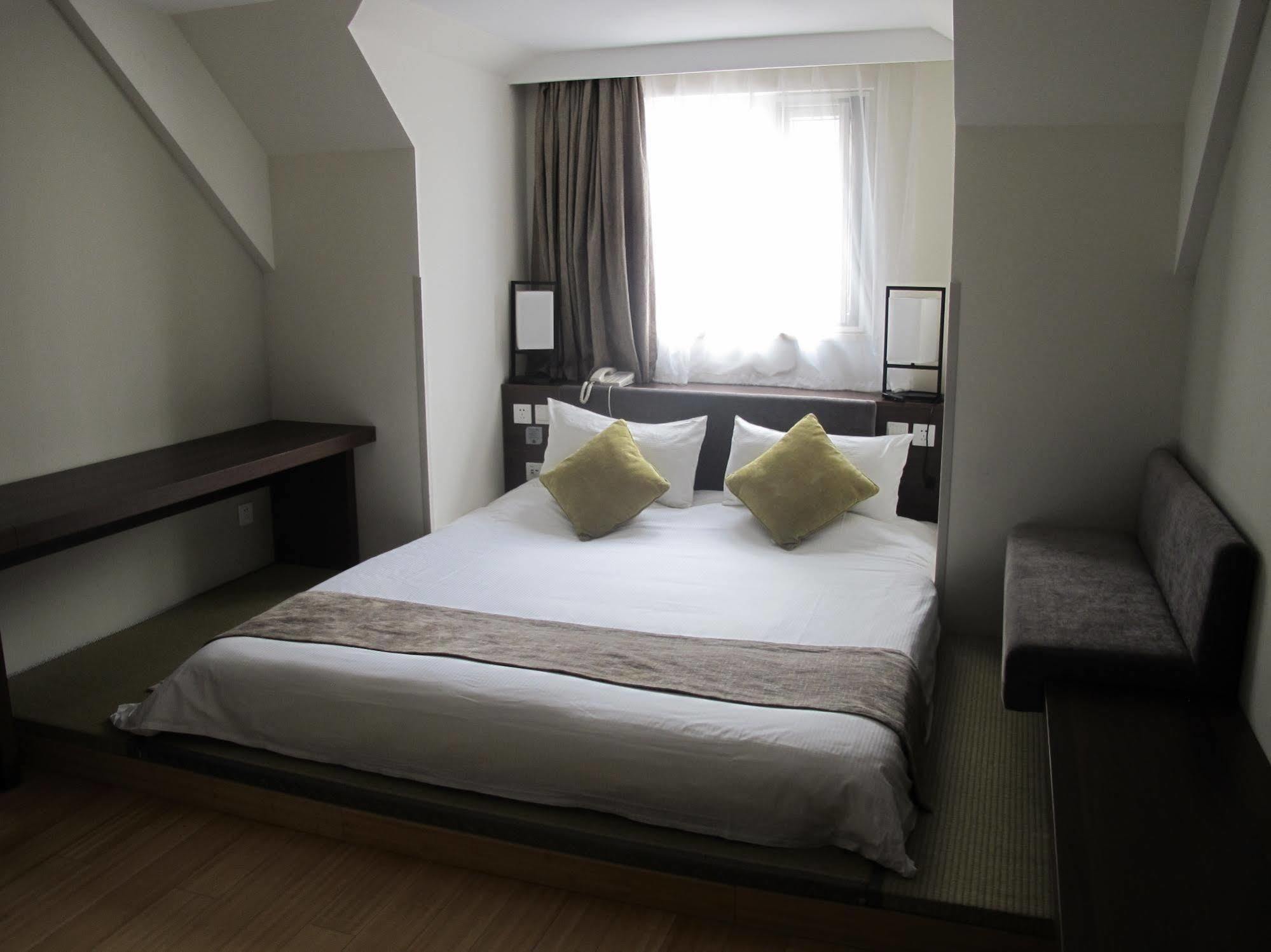 Ji Hotel Shanghai Xujiahui Zewnętrze zdjęcie